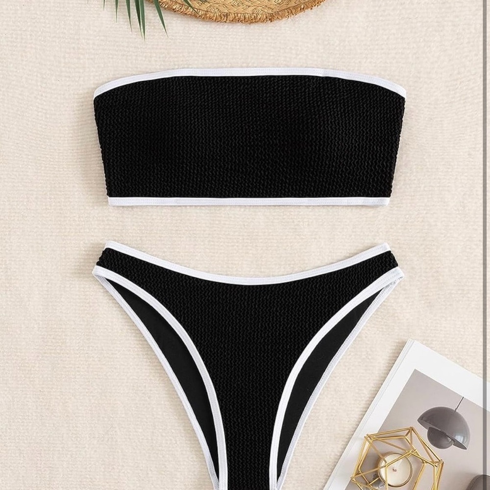 Elegant Black & white Bandeau Bikini Set Small/ 0019 - Picture 4 of 6